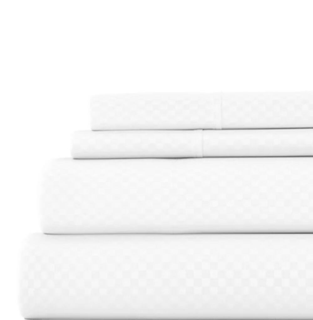 ienjoy Home Expressed In Embossed Checkered 4-Pc. Sheet Set, Queen